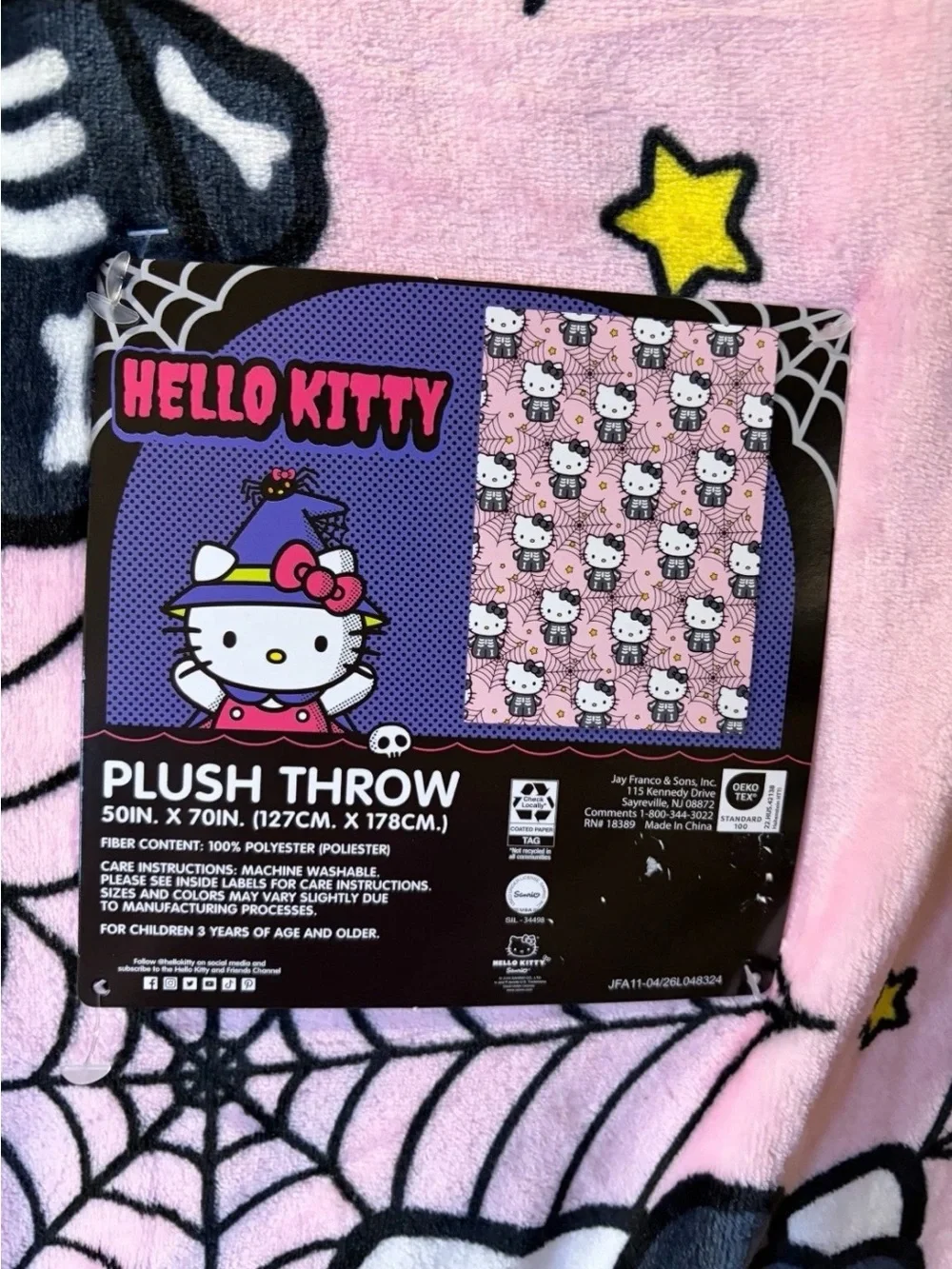 HELLO KITTY Pink Black Skeleton Spiderweb Halloween Plush Throw Blanket 50 x 70